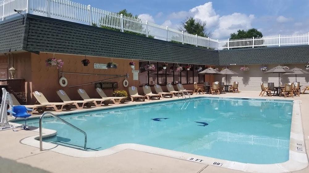Comfort Inn & Suites Glen Mills - West Chester Ngoại thất bức ảnh