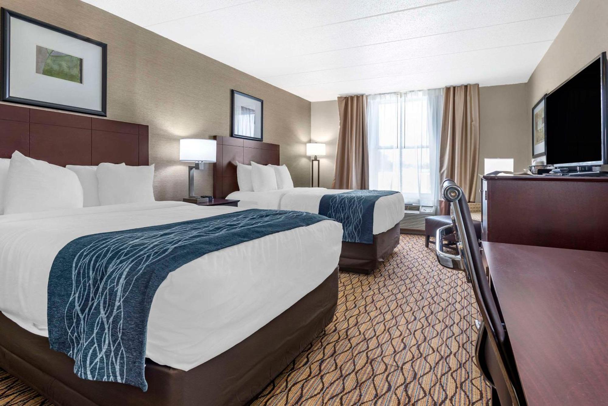 Comfort Inn & Suites Glen Mills - West Chester Ngoại thất bức ảnh