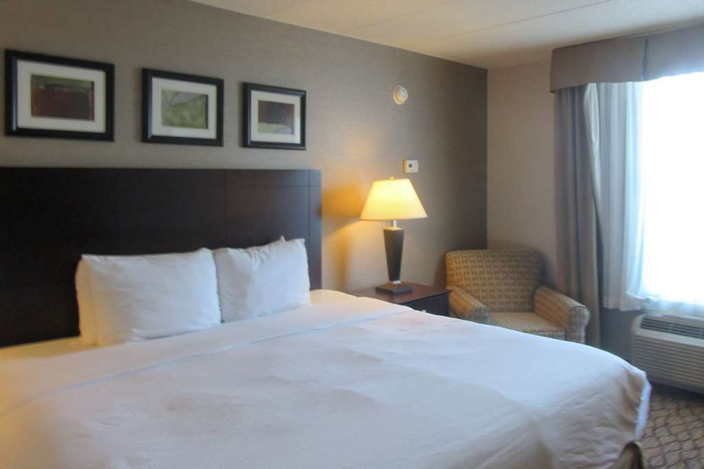 Comfort Inn & Suites Glen Mills - West Chester Phòng bức ảnh